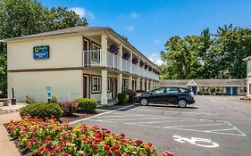 Rodeway Inn Poughkeepsie